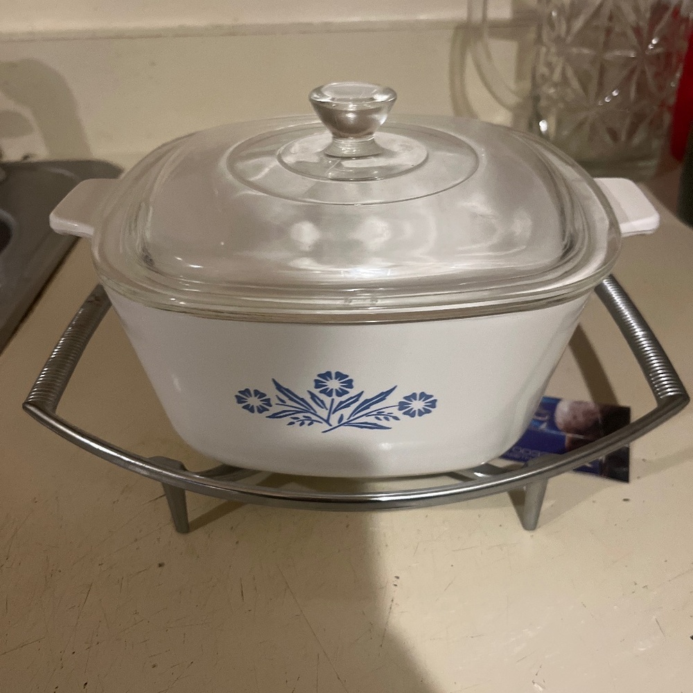 Corning ware p-1 3/4 -B 1 3/4 Qu made in usa